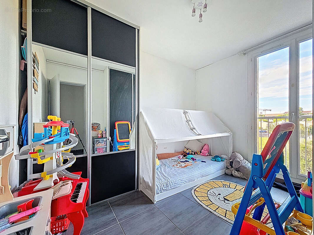 Appartement à MARSEILLE-11E