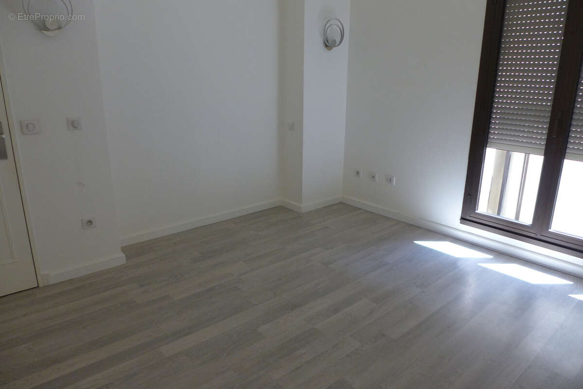 Hespérides 3 pièces Paris 17ème : très bel appartement refait à neuf - photo 7