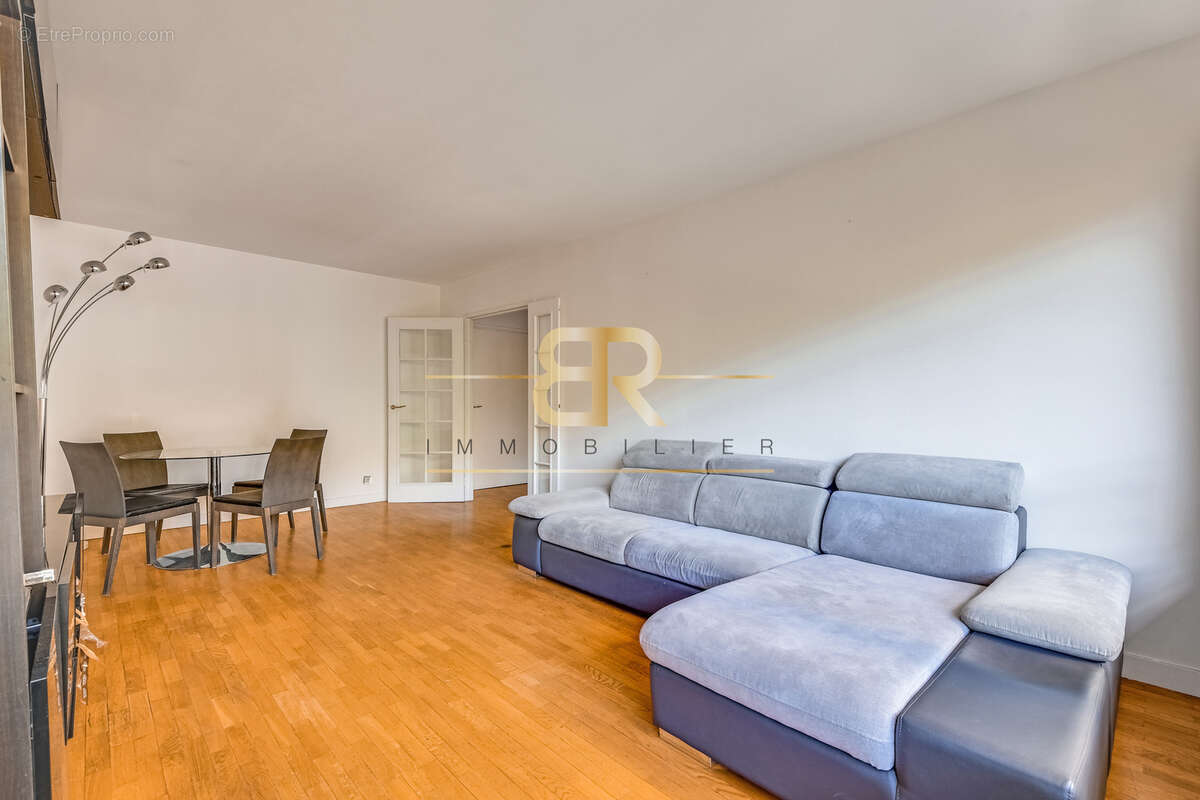 Appartement à LEVALLOIS-PERRET