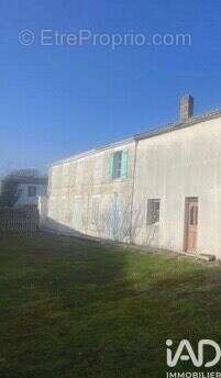 Photo 3 - Maison à MARSILLY