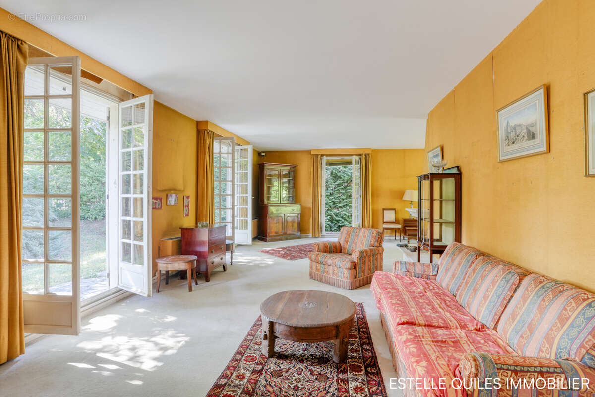 Maison à VERSAILLES