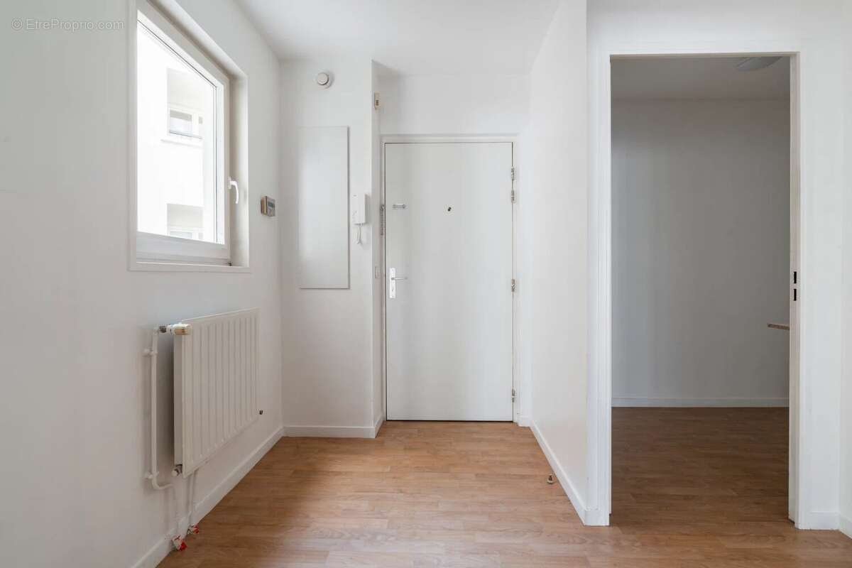 Appartement à LEVALLOIS-PERRET
