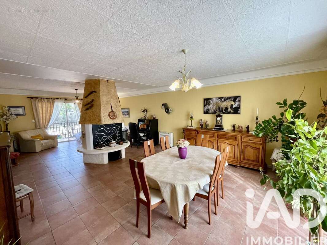 Photo 4 - Maison à LORGUES