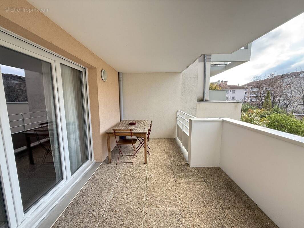 Appartement à VOIRON