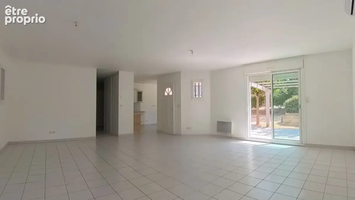Maison T5 de 120m2   Le Val (83143) - photo 17