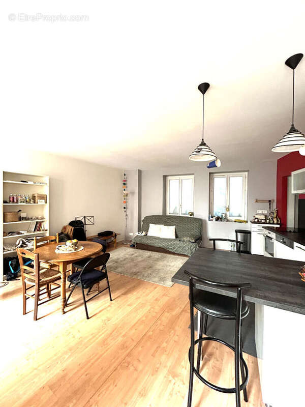 Appartement à LYON-9E