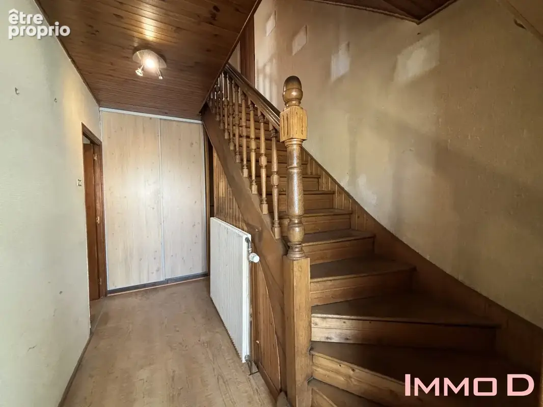 Maison 4 pièces 121 m² à vendre à Thaon-Les-Vosges (88150) - photo 7