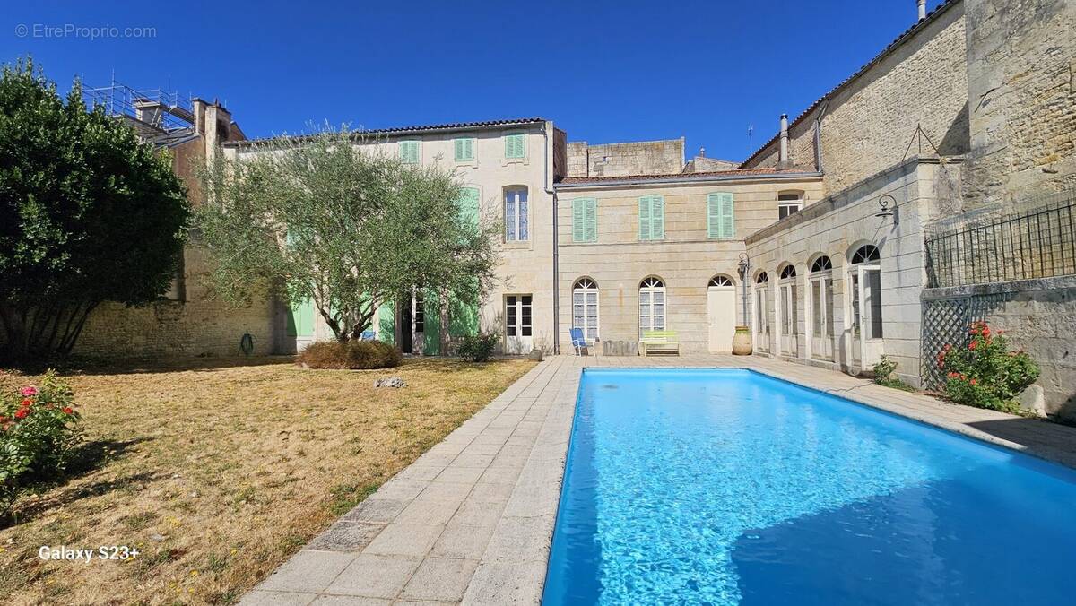 Maison à NIORT