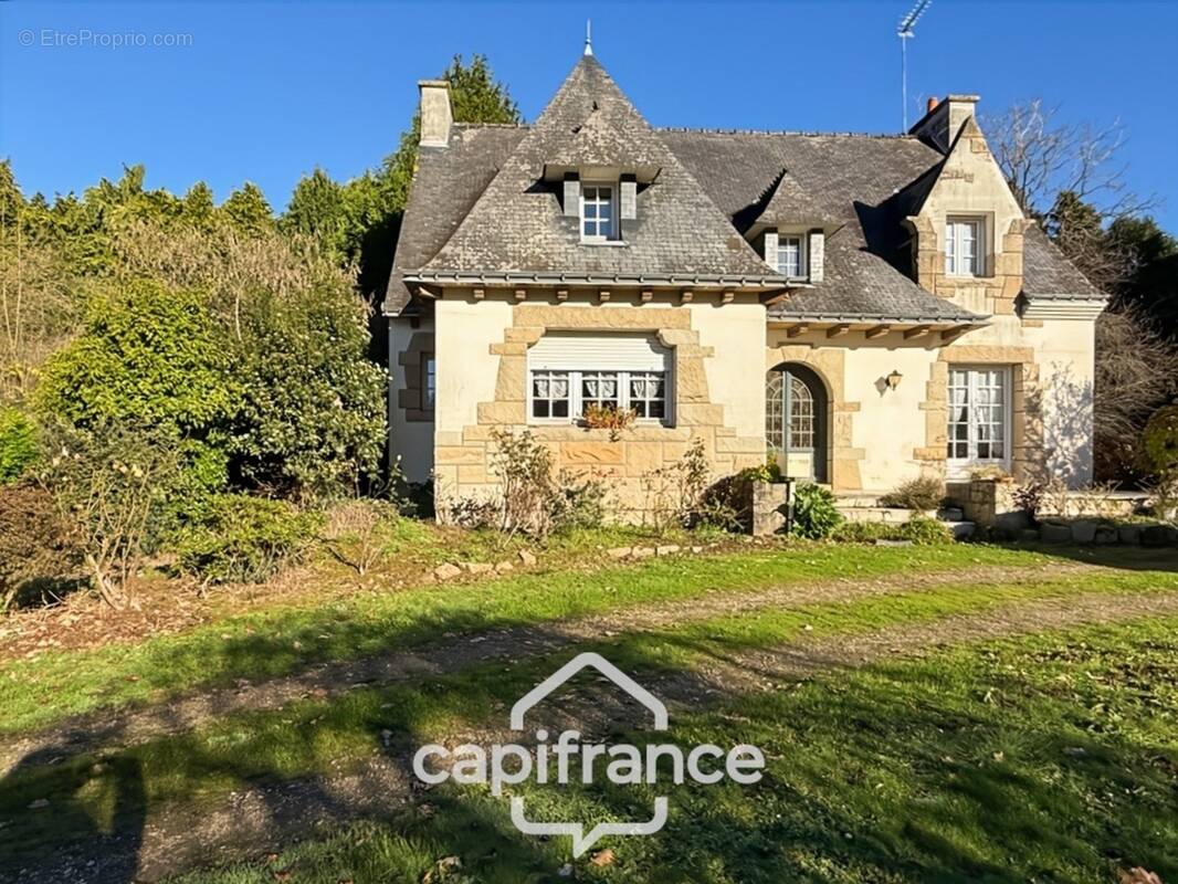 Maison à SAINT-GERAND