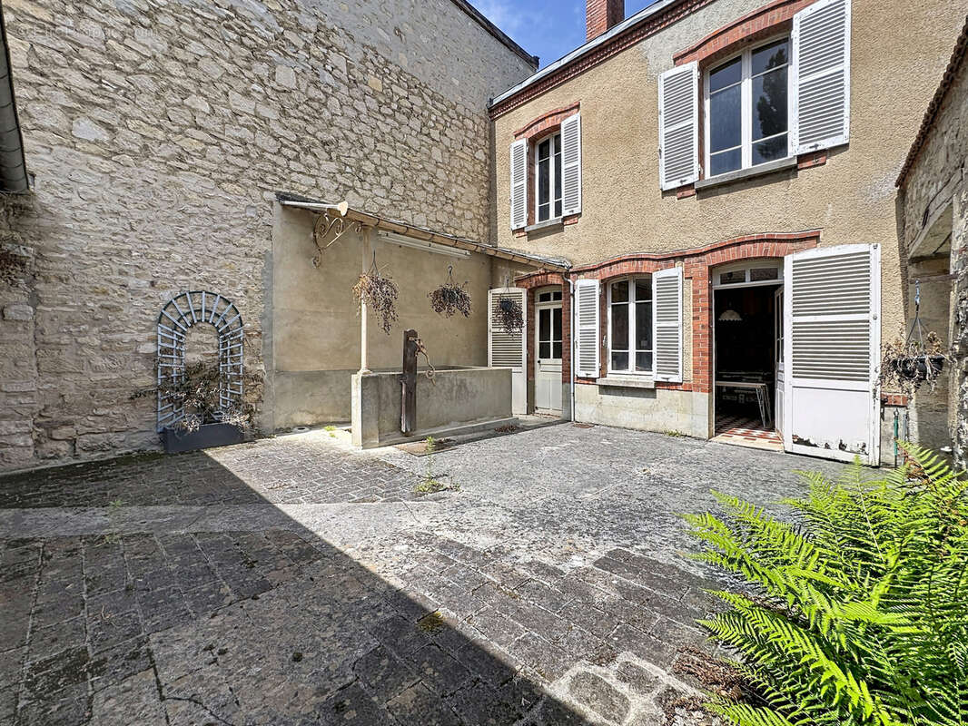 Maison à HERMONVILLE