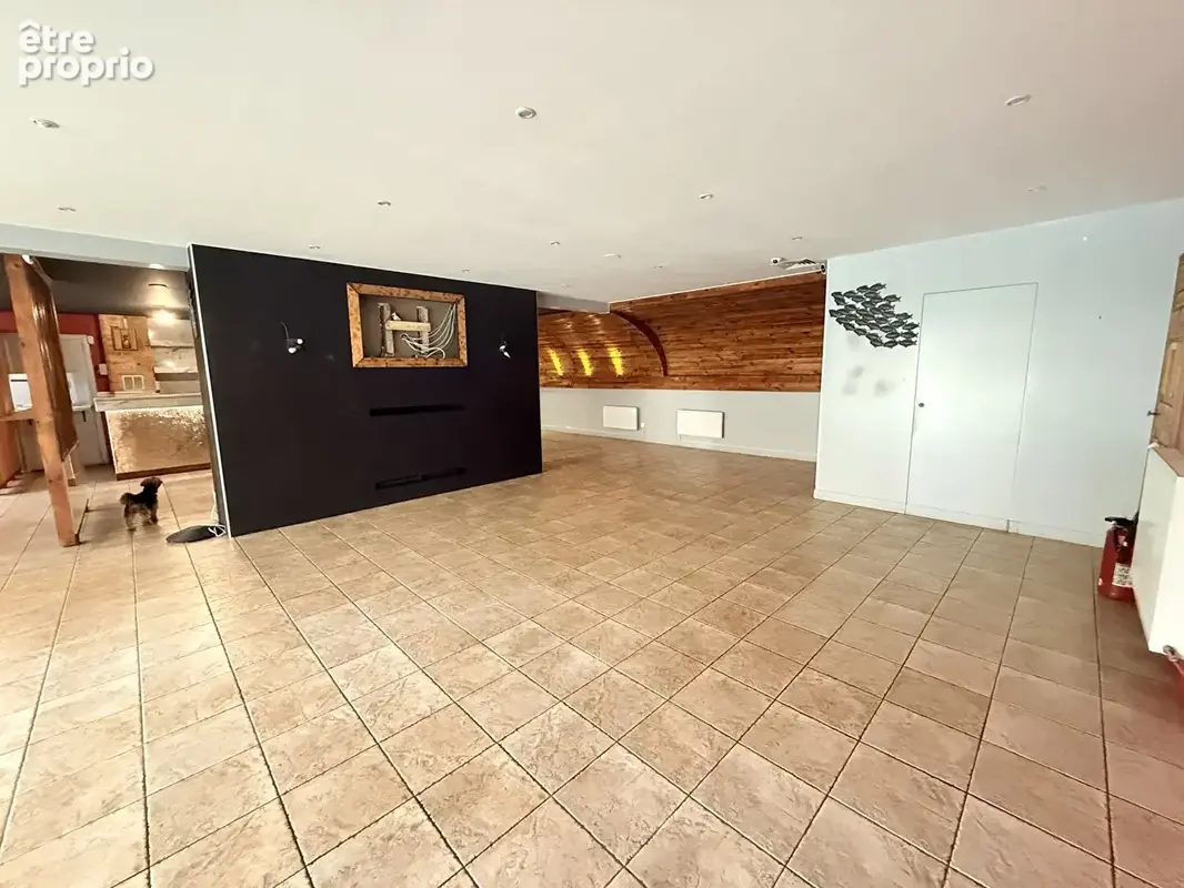 Local commercial 169 m² centre ville Cachan - photo 2