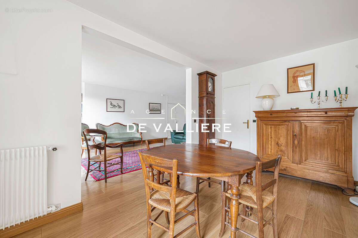 Appartement à PUTEAUX