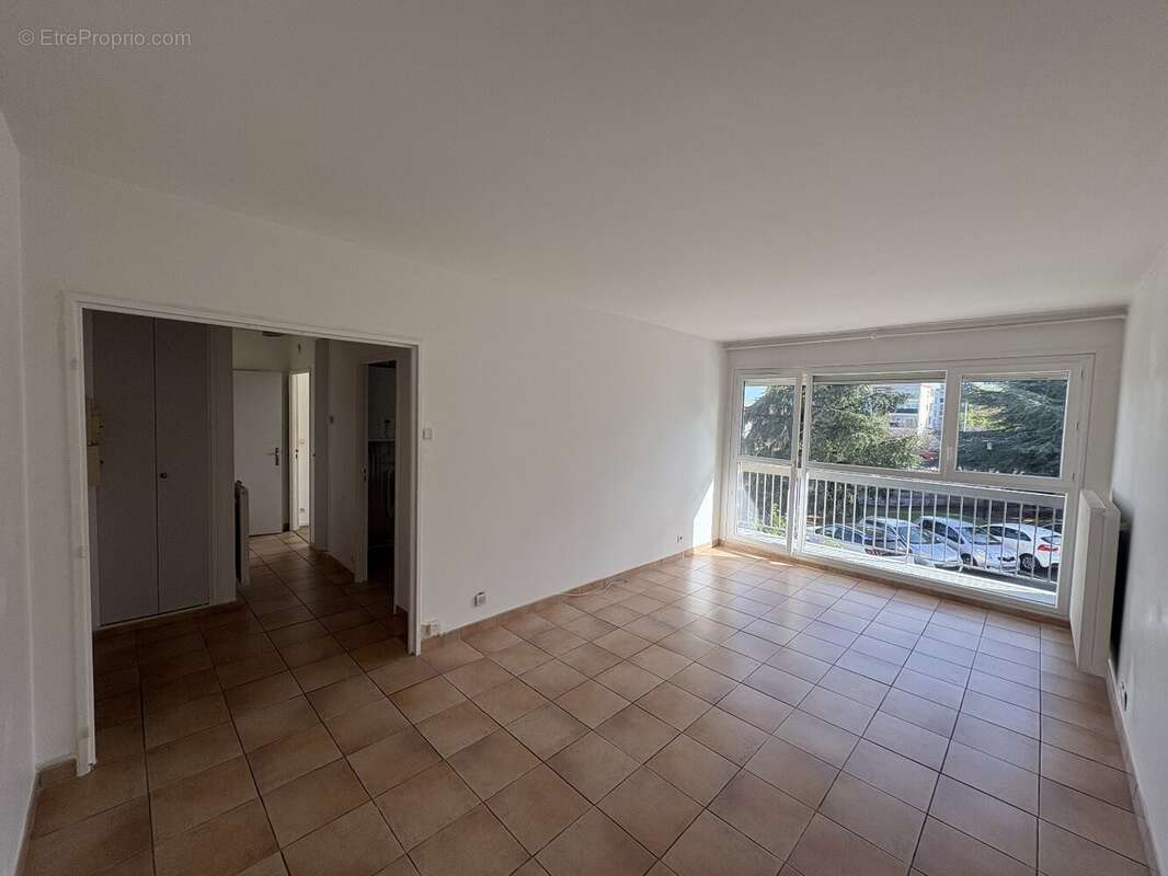 Appartement à MAUREPAS