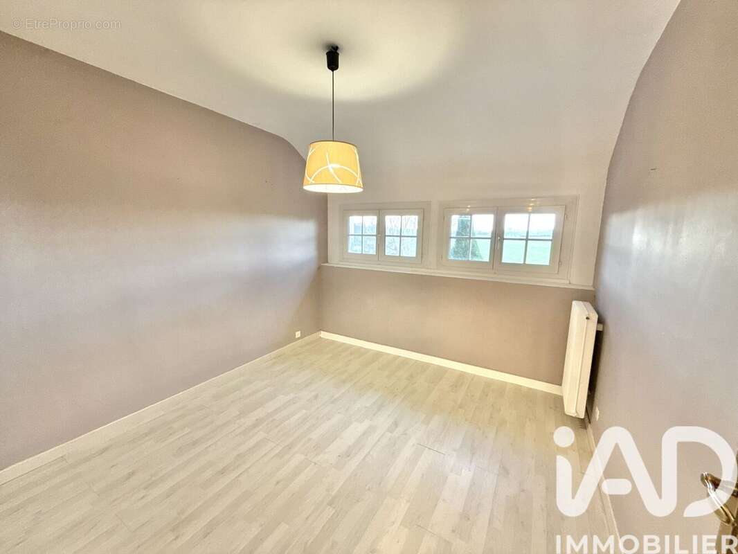 Photo 9 - Maison à FONTAINE-LA-MALLET