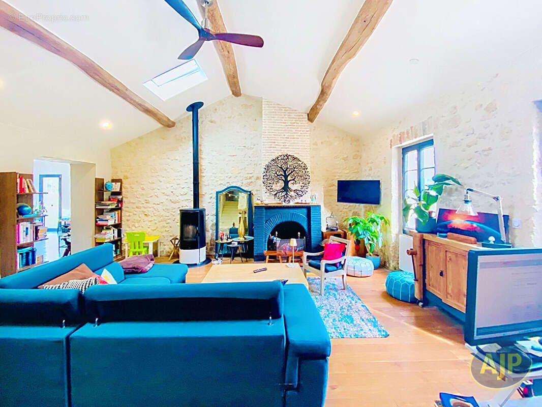 Maison à GAILLAN-EN-MEDOC