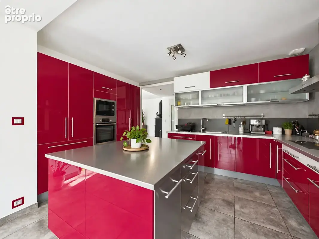 Maison d'exception de 230 m2 avec piscine chauffée - photo 8