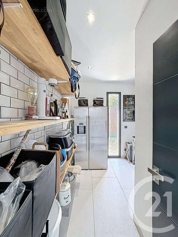 Maison à VAUVENARGUES