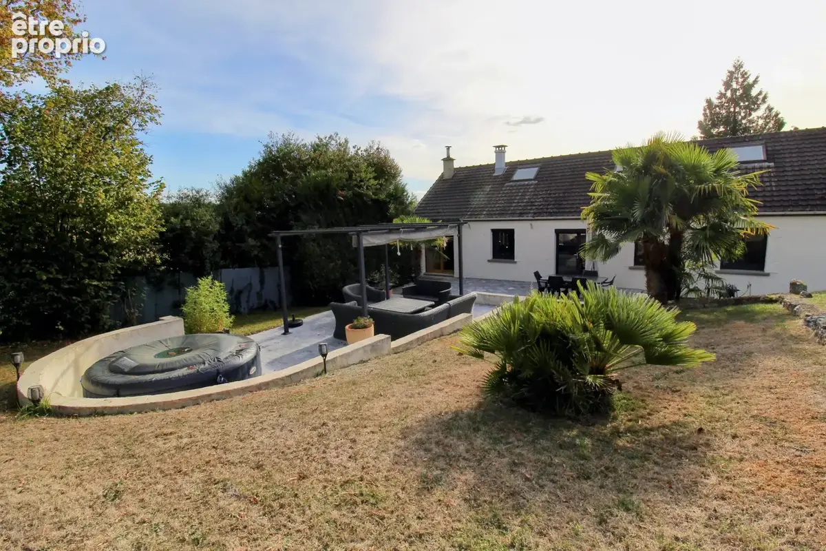 Maison 5 pièces 113 m² · à Cherisy · 113 m² · 341 000 €