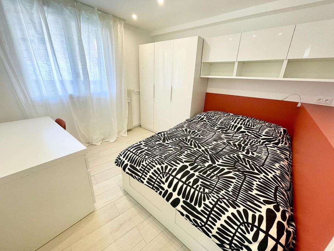 Toulon - Appartement T3 de 55.40 m2 entièrement rénové - photo 6