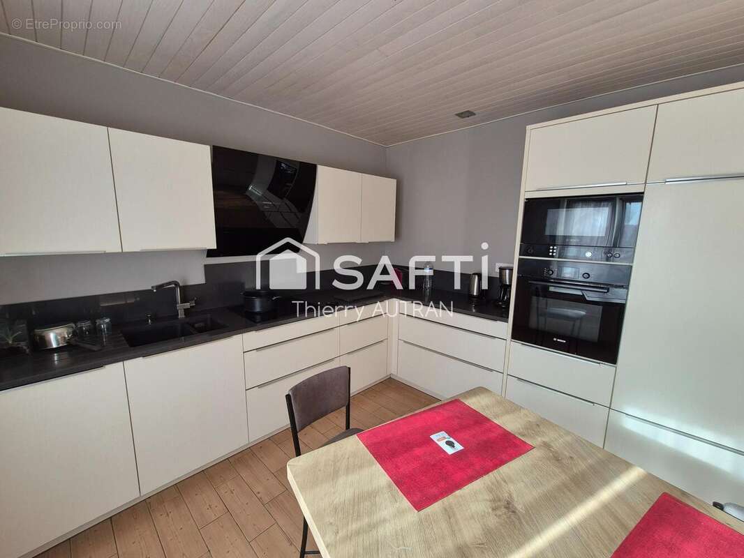 Photo 6 - Maison à CARO