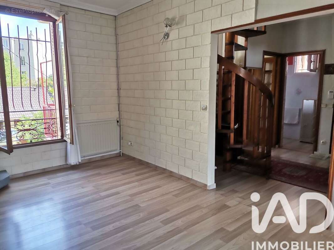 Photo 7 - Maison à VITRY-SUR-SEINE