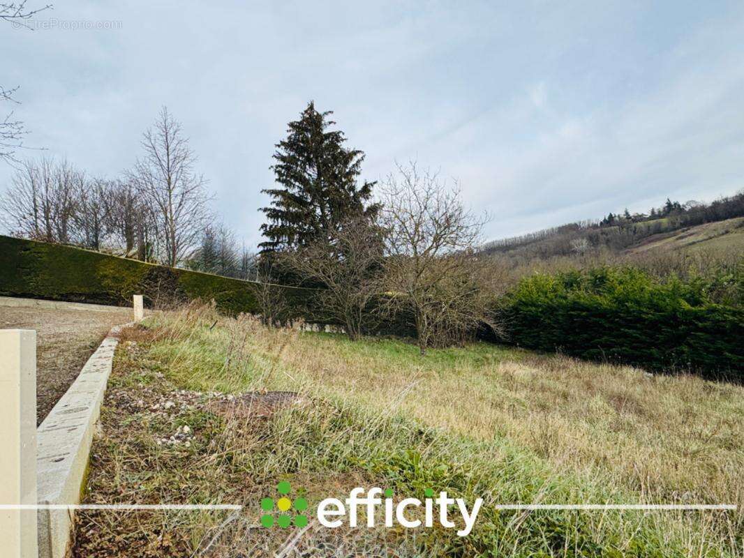 Terrain à VILLETTE-DE-VIENNE