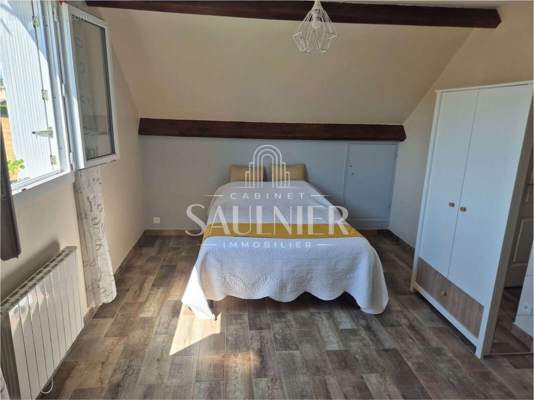 Faverolles sur Cher - Ensemble Immobilier - 8 Chambres - photo 19