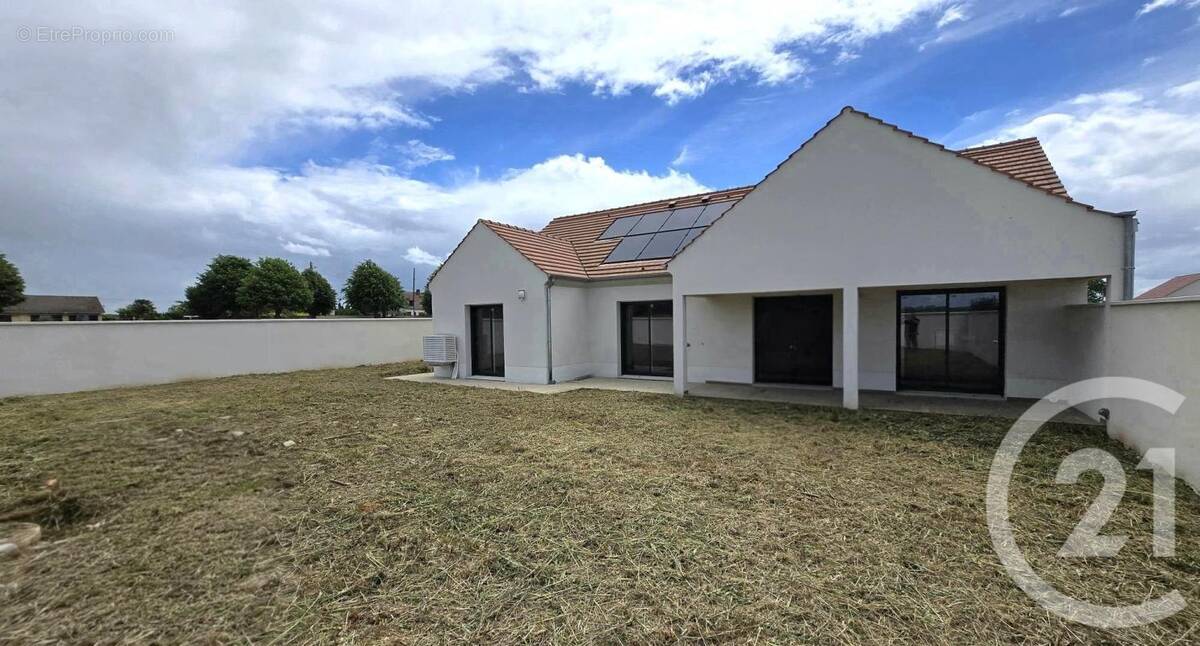 Maison à SAINT-MARTIN-LONGUEAU