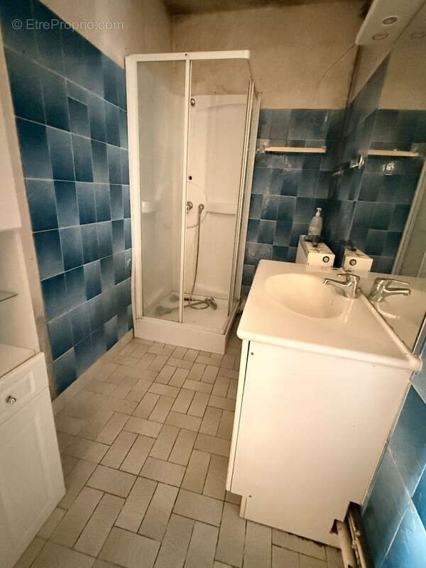 Maison à LA CELLE-DUNOISE