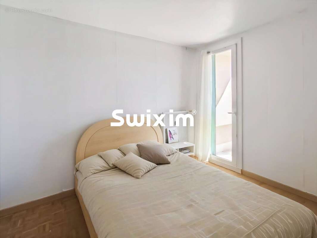 Appartement à PIERRELATTE