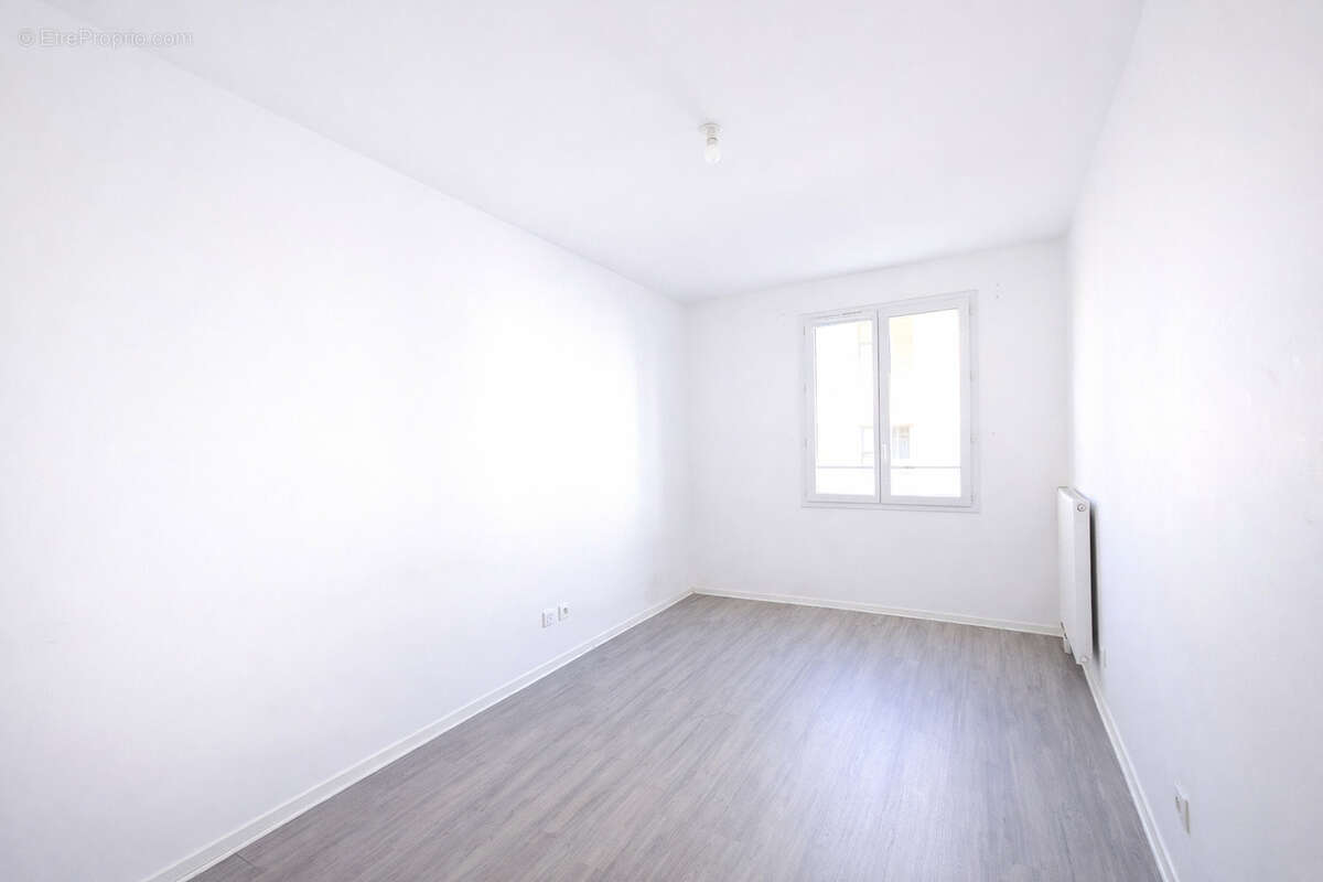 Appartement à LIEUSAINT