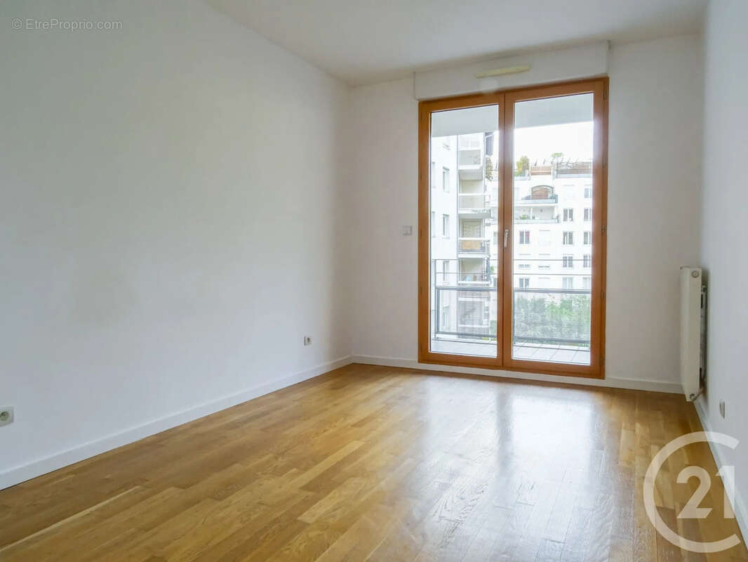 Appartement à LYON-8E