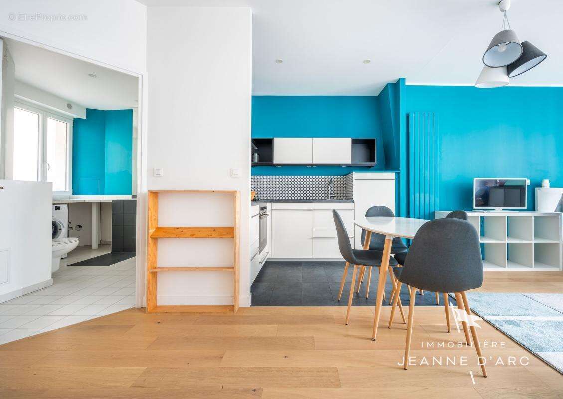 Appartement à PARIS-4E