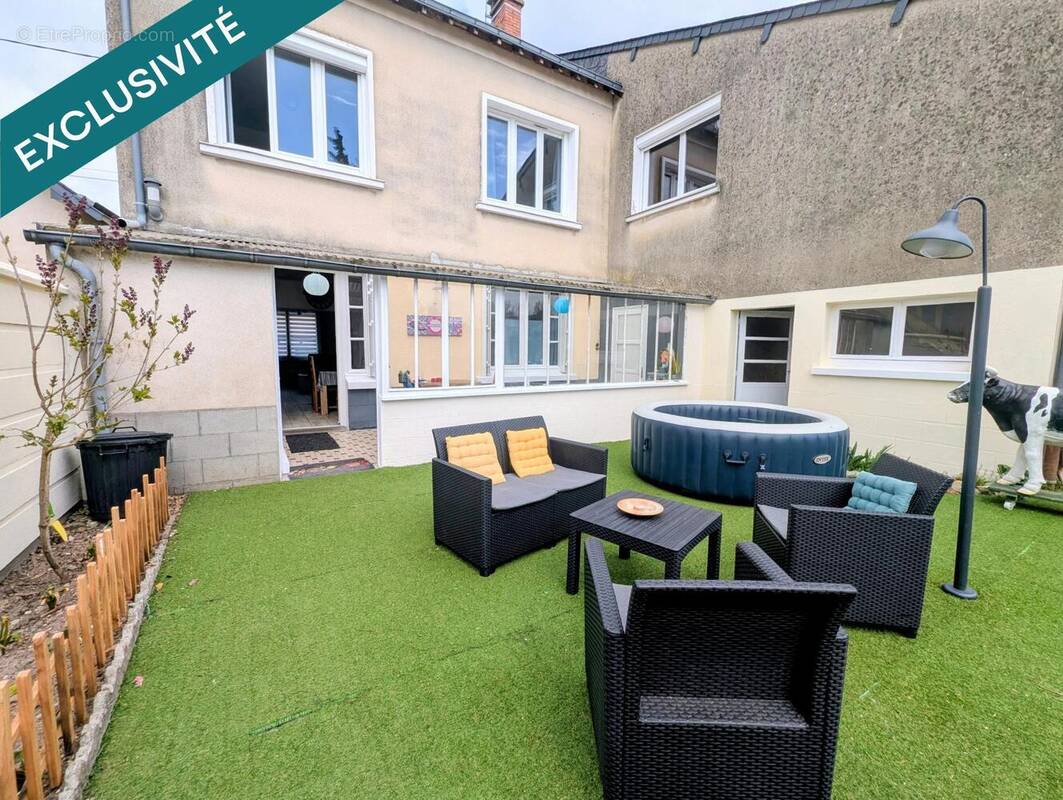 Photo 1 - Maison à LA FLECHE