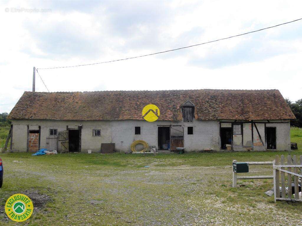 Maison à PIERREFITTE-ES-BOIS