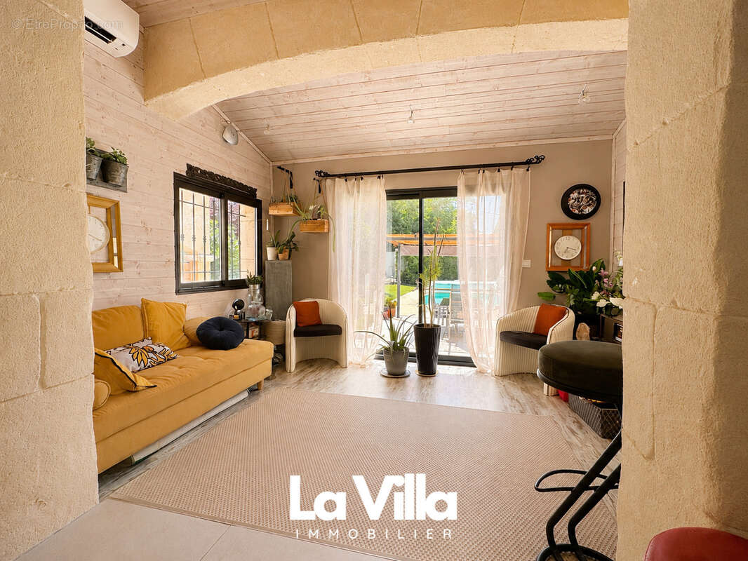 Maison Fontvieille 6 pièce(s) 139 m2 - photo 6