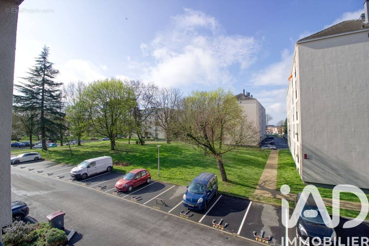 Photo 1 - Appartement à TAVERNY