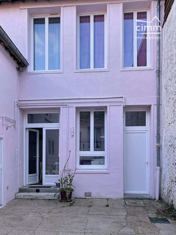 Maison à CHATEAU-RENARD