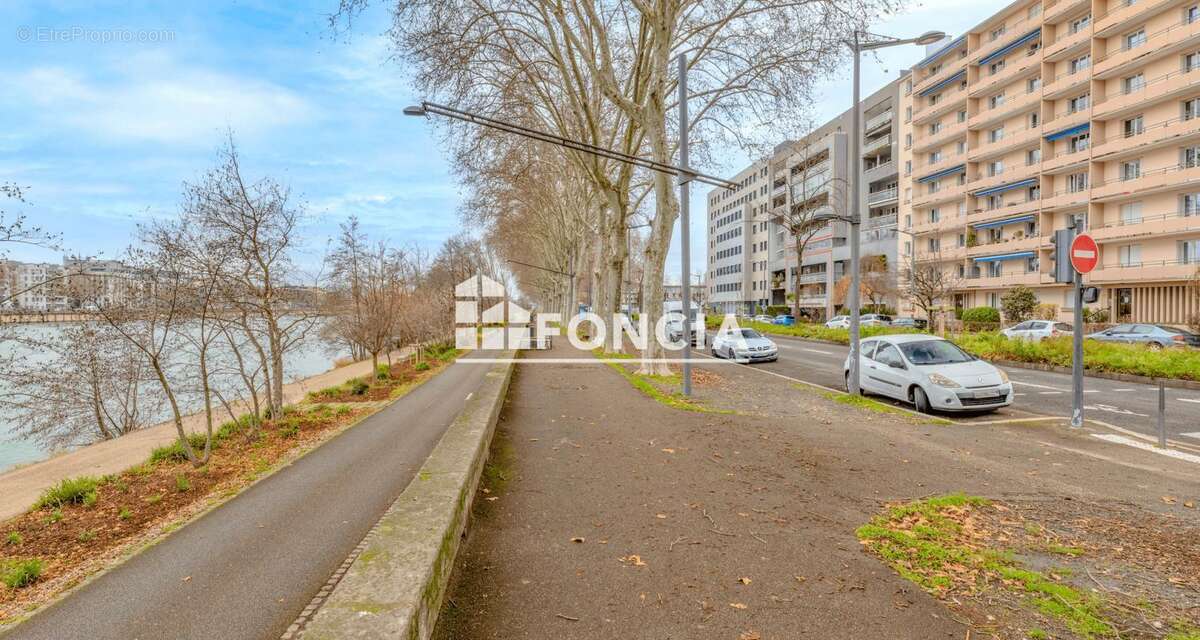 Appartement à LYON-7E