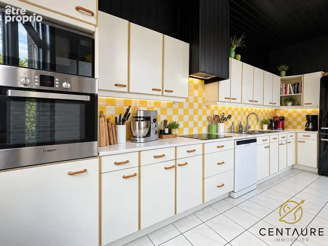 Maison 8 pièces 250 m² à vendre à Lille (59000) - photo 5