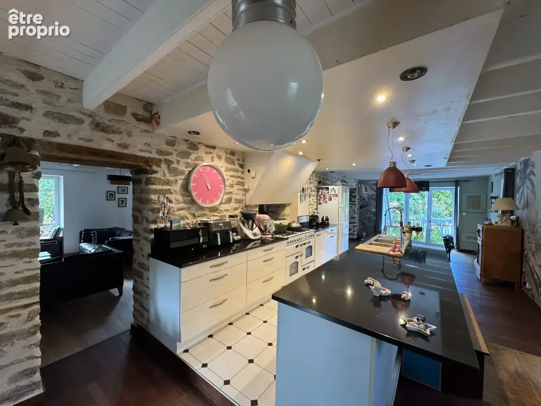 Maison 7 pièces 237 m² à vendre à Riec-Sur-Belon (29340) - photo 2