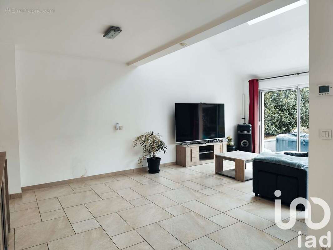 Photo 4 - Maison à GERMIGNY-L&#039;EVEQUE