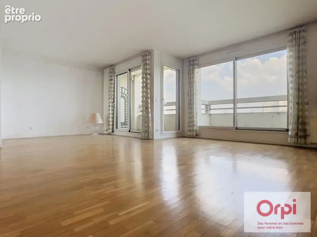 Appartement à ISSY-LES-MOULINEAUX