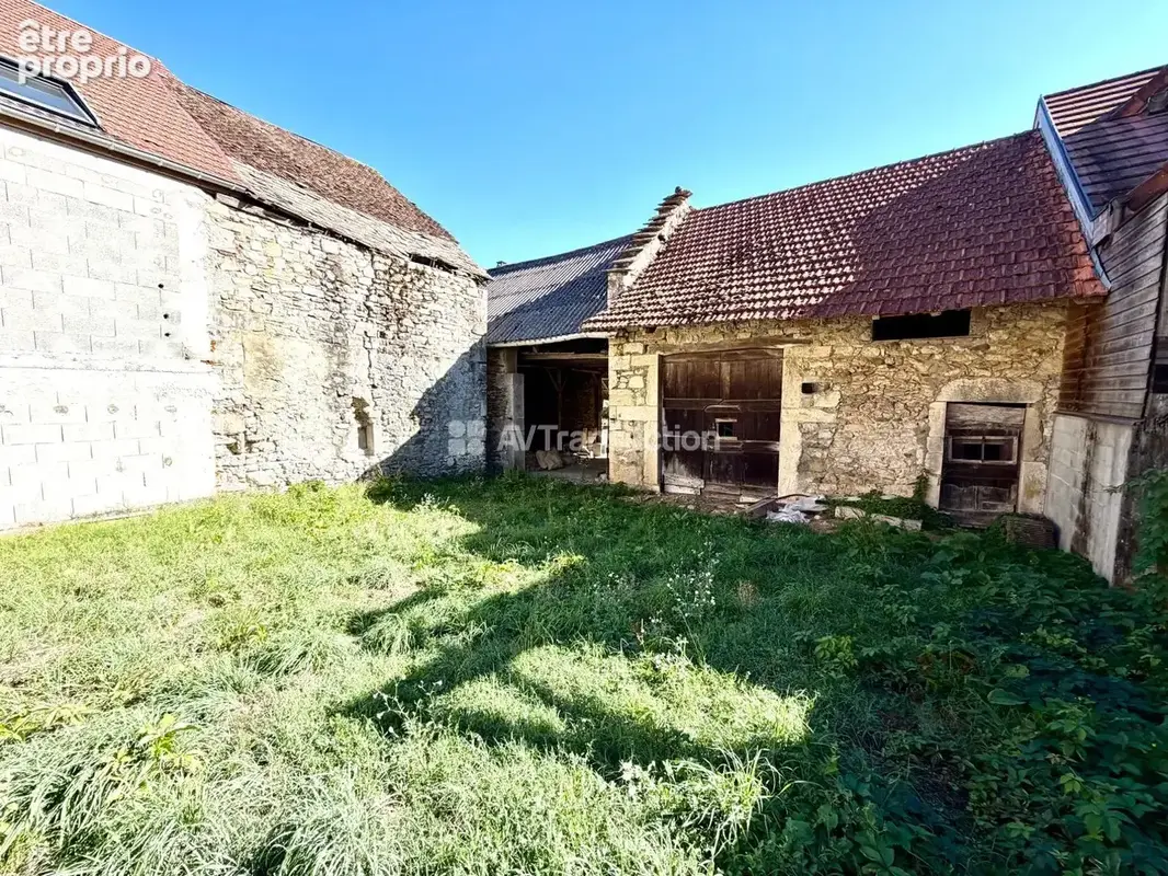 Photo Maison à Peyrieu au prix de 66 000€