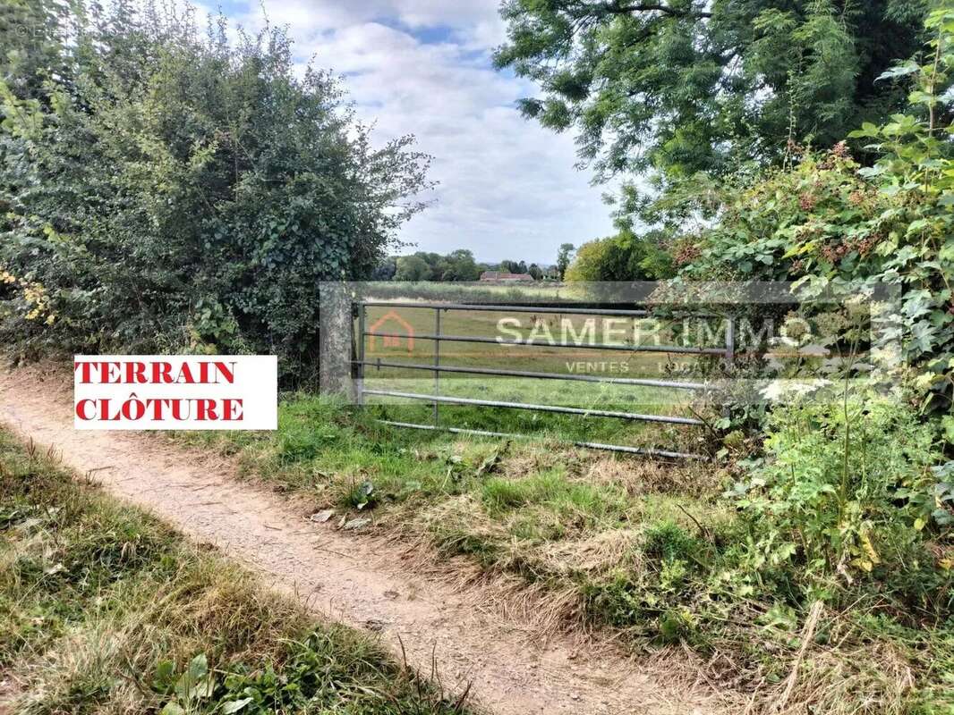 Terrain à PARENTY