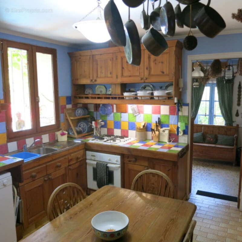 Maison à VILLEFRANCHE-DE-LONCHAT