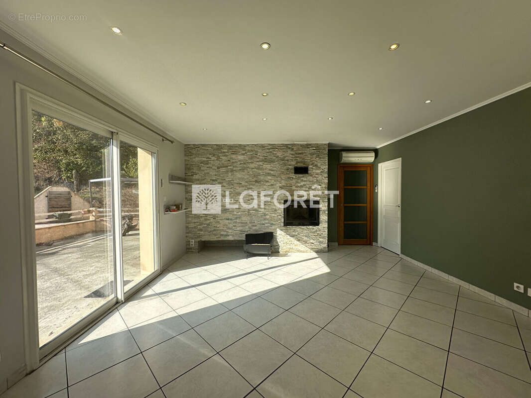 Maison à CAGNAC-LES-MINES