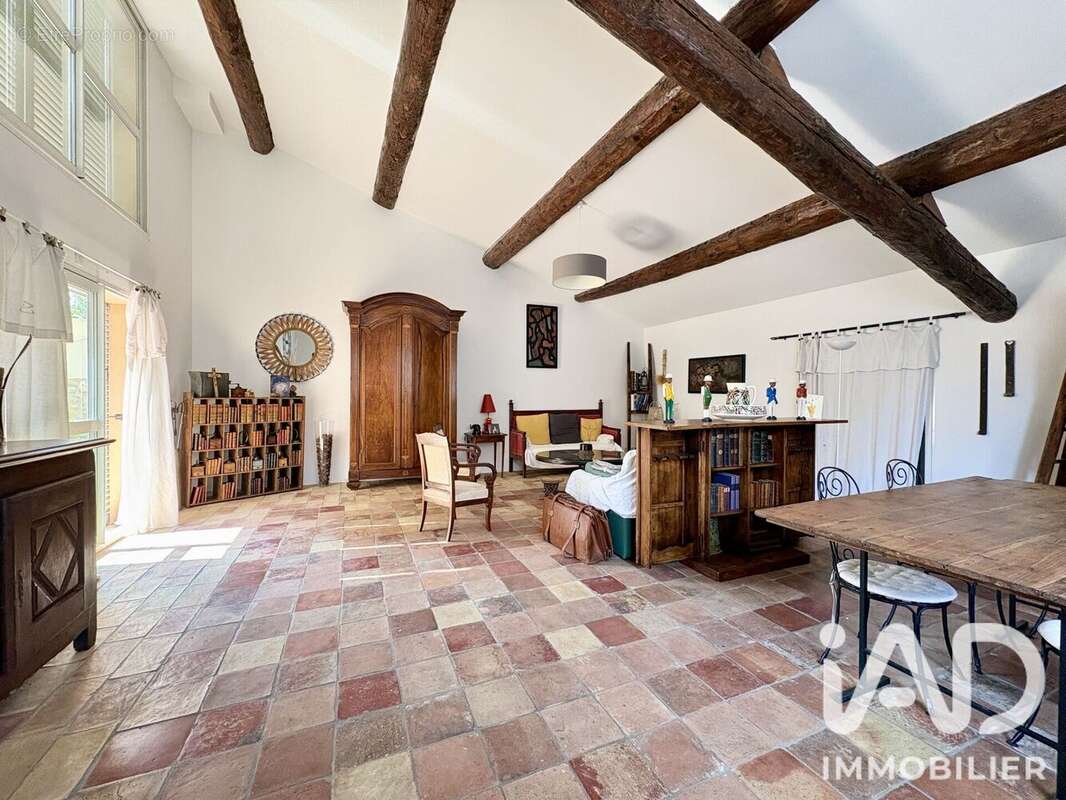 Maison 245 m² à Sigean  - photo 3