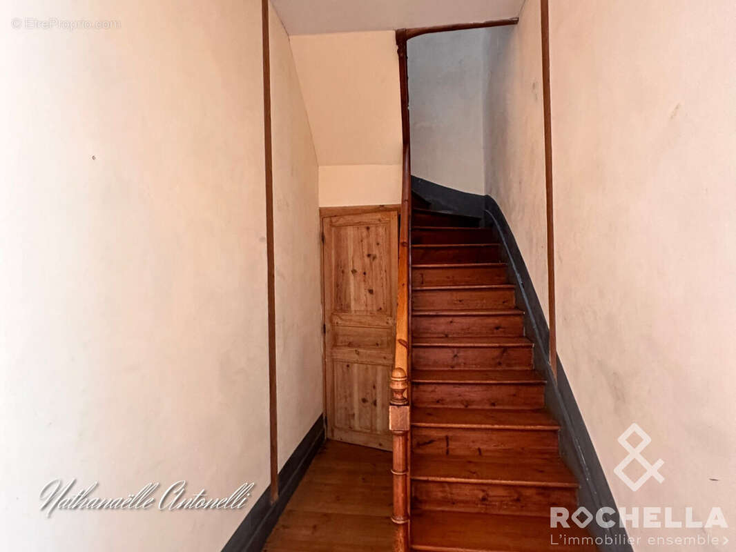 Maison à SAINT-JEAN-D&#039;ANGELY