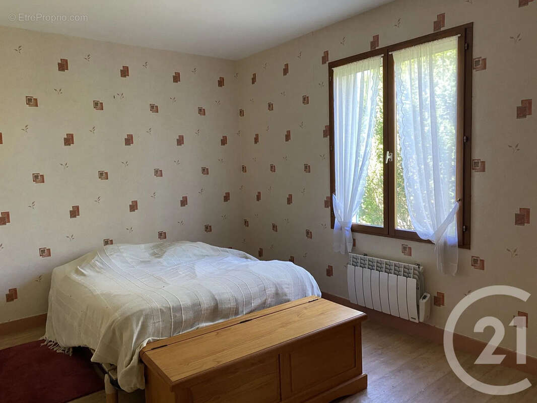 Maison 154 m² à Boulleret  - photo 9